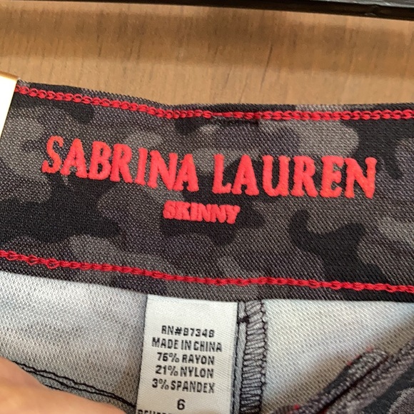Sabrina Lauren skinny jean gray black camo print ultra soft stretch size 6 or 8 - Picture 13 of 17